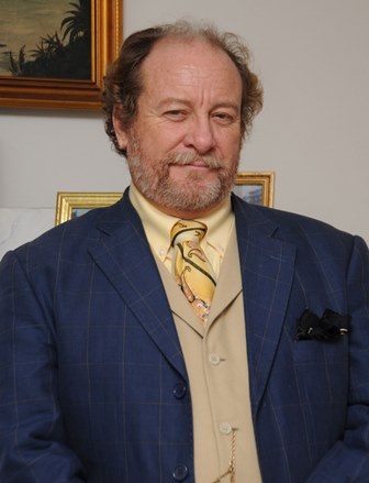 Dr. Paul Pfeiffer